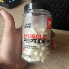 review_bottle_desk.webp